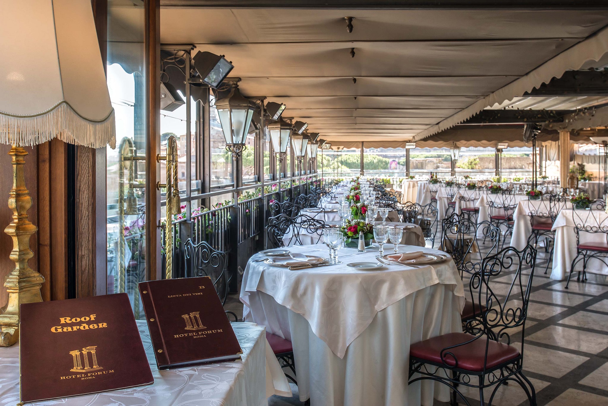 roof garden hotel forum restaurant 083 min